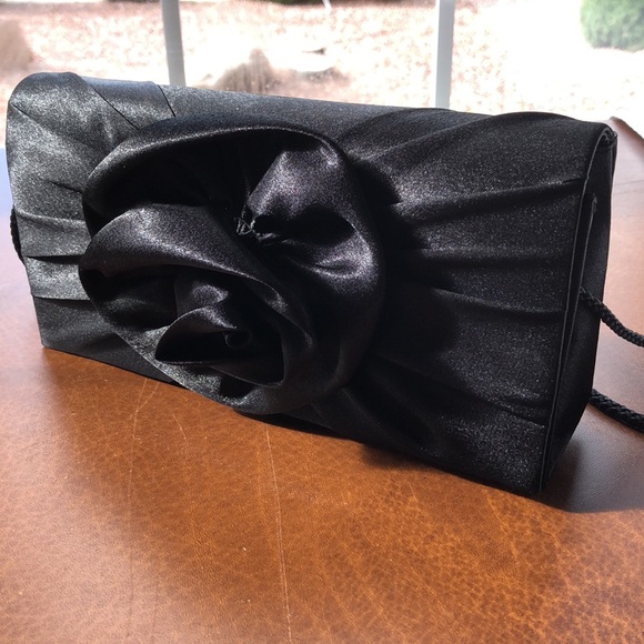 Rose Detail Clutch Evening Bag - Shiny Black - Picture 6 of 8